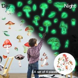 Stickers Cartoon Mushroom Luminous Wall Stickers Glow In The Dark Fluorescent Plant Wall Decal For Baby Kids Rooms Home Decor Wallpapers