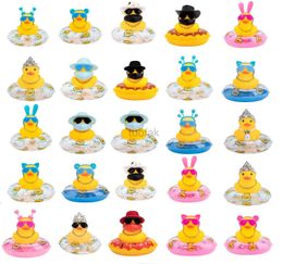 Bath Toys Rubber Duck Car Dashboard Decorations 1Set Car Decoration Duck Bath Toys Party Favor Car Duck Accessory Table Ornament Decor d240507