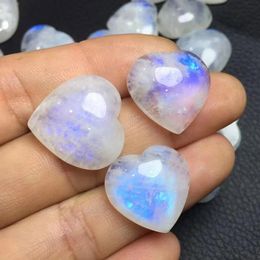 Natural Blue Moonstone Pendant Heart Shape Crystal Real Stone Reiki Moon Stone Neclace For Jewelry Woman Ornament Daughter Gift 240506