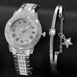 Women's Watches 2pcs Womens Fashion Trend Star Digital Roman Full Diamond Steel Band Quartz Luxury Love Rhinestone Bracelet Set