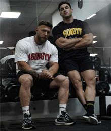 Men's T-Shirts New Men Oversized T-shirt Gym Loose Comfortable Sports Ts Summer Cotton Short Slves Top Bodybuilding Workout Shirts T240507