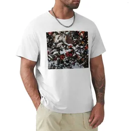 Men's Polos Wild Berries In Winter T-shirt Graphics Funnys Anime Oversizeds Black T-shirts For Men