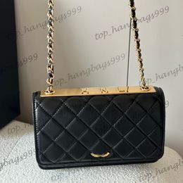 Designer Lambskin Trendy Woc Gold Metal Letter Wallet Crossbody Bags Diamond Lattice Quilted Pink Black White Card Holder Multi Pochette Zipper Purse 19cm 3 Colours