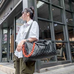 Women Weekend Duffle Bags Gym Sport Waterproof Luxury Print Design Travelling Bag Leather Duffle Bag