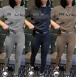 Designer Womens Tracksuits Silm Pants Suit Two Pieces Jogger Set 2024 New Letters Printed Short Sleeve Tights Sweatsuits 3 Colours Fashion Clothing 5554333