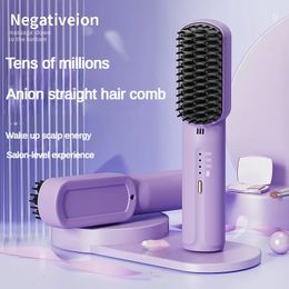 Mini Hair Straighteners 2600mAh Wireless Comb Dryer and Straightening Brush Hair Styling Appliances Comb Straightener 240507
