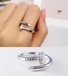 Screw Nail Design Sterling S925 Sliver Ring Rhinestone Crystal Diamond Inlaid Creative Female Dress Rings Finger Decoration3485888