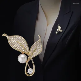 Brooches Fashion Pearl Leaf Rhinestone For WomenElegant Metal Fixed Clothing Pins Daily Jewelry Accessories