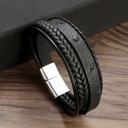 Bangle New Fashion Mens Leather Woven Rope Bracelet with Multi layer Black Brown Retro Punk Unisex Jewellery Gift Q240506