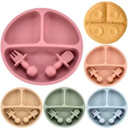 Cups Dishes Utensils 3P baby safety suction cup silicone meal tray with Lid solid cute childrens meal tray suction cup training table piece childrens feeding bow