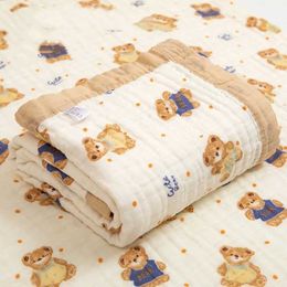 Quilts Baby shower towel cotton absorbent skin friendly and durable baby shower blanket creative cartoon animal light quick drying blanketL2405