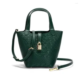 Totes Retro Classic Women's Fashion Handbags Pure Color Design Metal Lock Buckle Accessories Ladies Shoulder Bags Minimalist Versatile