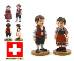 Sculptures Handpainted Switzerland National Costumes A Pair Of Doll Statue Resin Crafts Tourism Souvenir Gifts Collection Home Decor