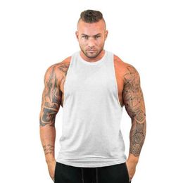 Men's Tank Tops Summer New Fashion Casual Plain Gym Vest Mesh Quick Drying Breathable Mens Fitness Clothing Bodybuilding Tank Tops Y240507