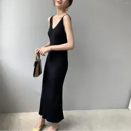Casual Dresses 2024 Women Sexy V-Neck Sleeveless Long Dress Solid Colour Knitted Material High Stretch Bodycon Sweater Vestidos