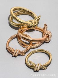 Band Rings T Knot a popular internet celebrity with the same knot ring for women V-gold niche design minimalist 18K light luxury set diamond Q240507