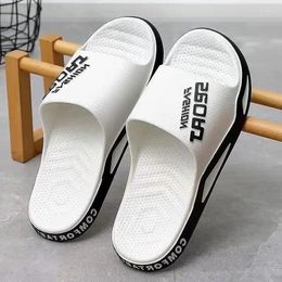 Slippers Internet Celebrity Soft Sole Feeling Non-Slip And Wear-Resistant Sports Thick 2024 For Men Summer Outerwear