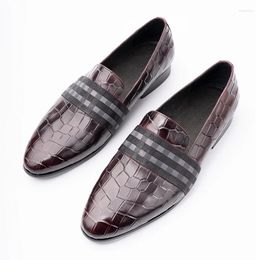 Casual Shoes Deluxe Men's Loafers Luxury High Quality Hand Printing Slip On Everyday Wear Men Genuine Leather