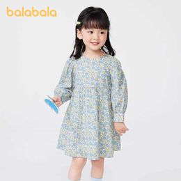 소녀의 드레스 Balabala Preschool 2023 여자 드레스 가을 드레스 프랑스 차 브레이크 시골 패션 플라워 플라워 드레스 240508