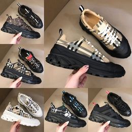 Brand designer Stampa Controlla scarpe da vaccino da scarpe da ginnastica da ginnastica a strisce donne con sneaker vintage piattaforma addestratore stagionali in pelle scamosciata sfumature di scarpe da ginnastica da ginnastica da scarpe da ginnastica