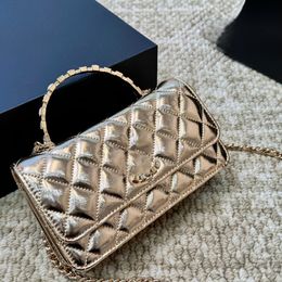 Makeup Bags Diamond Letter Handle Luxury Handbag Stylish Womens Shoulder Bag Leather Diamond Gingham Gold Hardware Metal Clasp Matelasse Chain Crossbody Bag 19cm