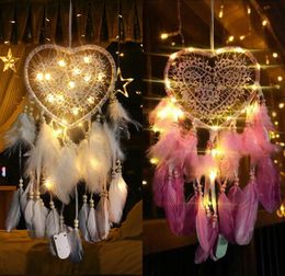 Fancy Dream Catcher With LED String Novelty Items Hollow Hoop Heart Shape Pendant Feathers Handmade Night Light Wall Hanging Home 2331210