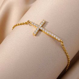 Bangle Crystal Cross Bracelets For Women Fashion Gold Plated Stainless Steel Cross Bracelet Vintage Religion Aesthetic Jewellery Gift