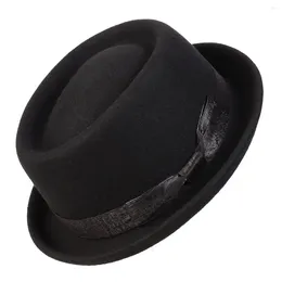 Berets 2024 Black Pork Pie Hat Wool Felt Bow Mens Fedora Jazz Cap Panama Gangsters Caps Gentlemen Fashion Porkpie Hats