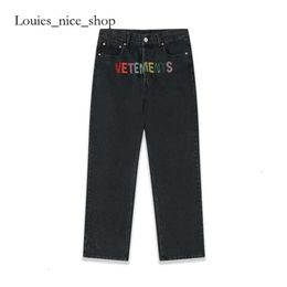 Vetements Jeans Men Jeans Real S High Quality Men Women Survetements Designer Jeans Fashion Pants Embroidered Lettered Straight Leg Pants 24ss 772