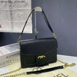 Designer Luxury Brand Women's Bag 2024 New Fashion Underarm Bag Womens One Shoulder Crossbody Small Square Bag