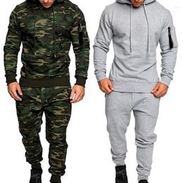 Men's Tracksuits Camouflage Print Hooded And Sweatpants Set Autumn Winter Sports Tracksuit Male Pullover Hoodies Joggers Outfit