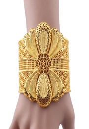 Luxury Indian Big Wide Bangle 24k Gold Colour Flower Bangles For Women African Dubai Arab Wedding Jewellery Gifts9681851