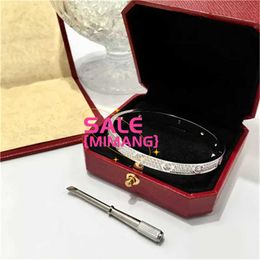 Womens Mens Love Diamonds Bracelet Steel Cable Bracelet Titanium Gold Silver Rose Plated South American 18K Gold Jewellery Designers Uniesex Gift LRGY