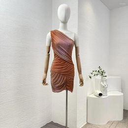 Casual Dresses Orange 2024 Spring Summer Top Quality Sloping Shoulders Diamonds Pressed Pleats Sleeveless Women Mini Dress
