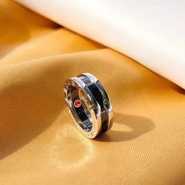 D3 varumärkesdesigner högkvalitativ par ring sterling silver liten röd keramisk ring högkvalitativ modesmycken alla hjärtans dag födelsedagsfest gåva