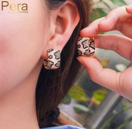 Pera Chunky Wide Square Shape Black White Cubic Zirconia Unique Stripes 585 Rose Gold Hoop Earring for Ladies Party Jewelry E734 29007077