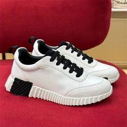 Bouncing sneakers for men designer trainers casual shoes breathable patchwork mesh running shoe woman man bounce designer sneaker non slip sport white black sh059