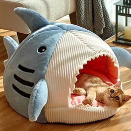 Cat Beds Furniture Cat bed semi enclosed warm pet bed large mouthed shark dog house small cat basket mat cat house tent small dog cave cat accessories d240508