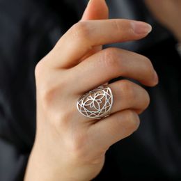 Wedding Rings Skyrim Chakra Mandala Flower Rings for Women Stainless Steel Adjustable Rings Vintage Buddhism Jewellery Birthday Gift New In