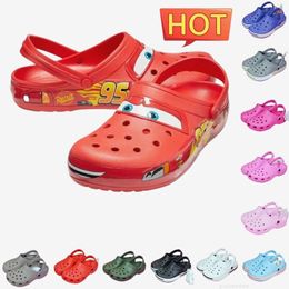 Sandals Free Shippings Designer Sandals Men Women Kids Slides Slippers Beach Flat Classic Triple White Black Blue Green Pink Red Outdoor Waterproof Shoes a8