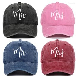 Ball Caps Retro Baseball Cap For Men Women Love Heart Embroidery Snapback Hat Unisex Solid Color Washed Cotton Dad Hats