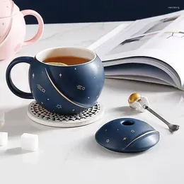 Mugs Planet Creative Ceramic Mug Cute Espresso Coffee Milk Cup With Spoon Lids Tea 400ML Capacity Water Jugs XMas Gift