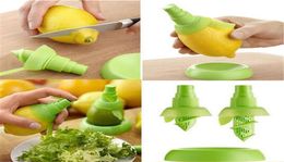 Kitchen Accessories Creative Lemon Sprayer Fruit Juice Citrus Lime Juicer Spritzer Kitchen Gadgets Goods for The Kitchen6297819