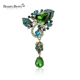 Brooches Beaut&Berry Gorgeous Shiny Large Crystal Glass Flower For Women Unisex High-grade Pins Casual Accessories Gifts