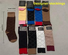 Designer Whole Socks Men039s Women Stockings Pure cotton 9 Colours Sport Basketball Running Sockings Letter G Print5182217