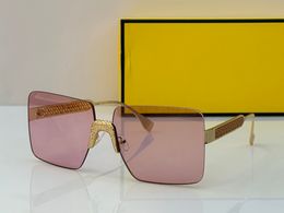 Sunglasses For Men Women Designer 4083 Summer Fashion Stylish High Street Traveller Style Anti-Ultraviolet Retro Plate Square Frameless Glasses Random Box