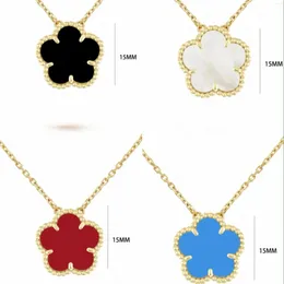 Pendant Necklaces Fashion Classic High Quality Natural Stone Shell Five-leaf Flower Necklace Simple Delicate Girls Women Ladies Pa