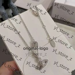 Designer Viviane Westwood Jewellery Empress Dowager Nanas Matching Pin Saturn Chain Necklace Personalised Fashionable Minimalist and Trendy Design Chain 2850