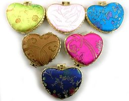 Cheap Heart Shaped Folding Pocket Compact Mirror Favours Silk Fabric Double Sided Makeup Mirror 10pcslot mix Colour 7089153