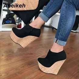 2024 Spring Autumn Faux Suede Zipper Platform Wedges ANKLE Boots Femme Round Toe Pumps Sexy High Heels Nightclub Shoes